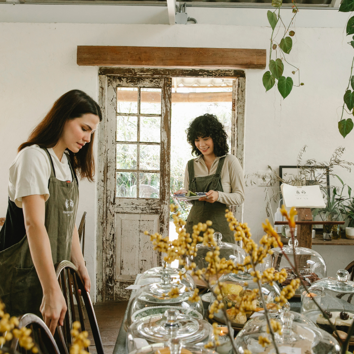 florist collaborating for shop small