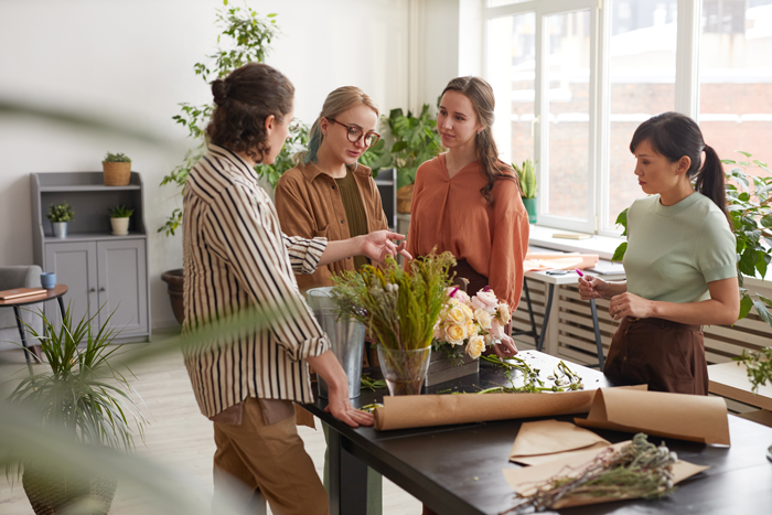 florist-meeting-with-corporate-business